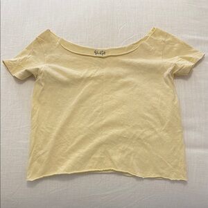 Brandy Melville Light Yellow Short Sleeve Tee
